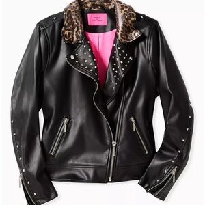 Torrid x Betsey Johnson Black Leather Moto Jacket with Leopard Collar studded